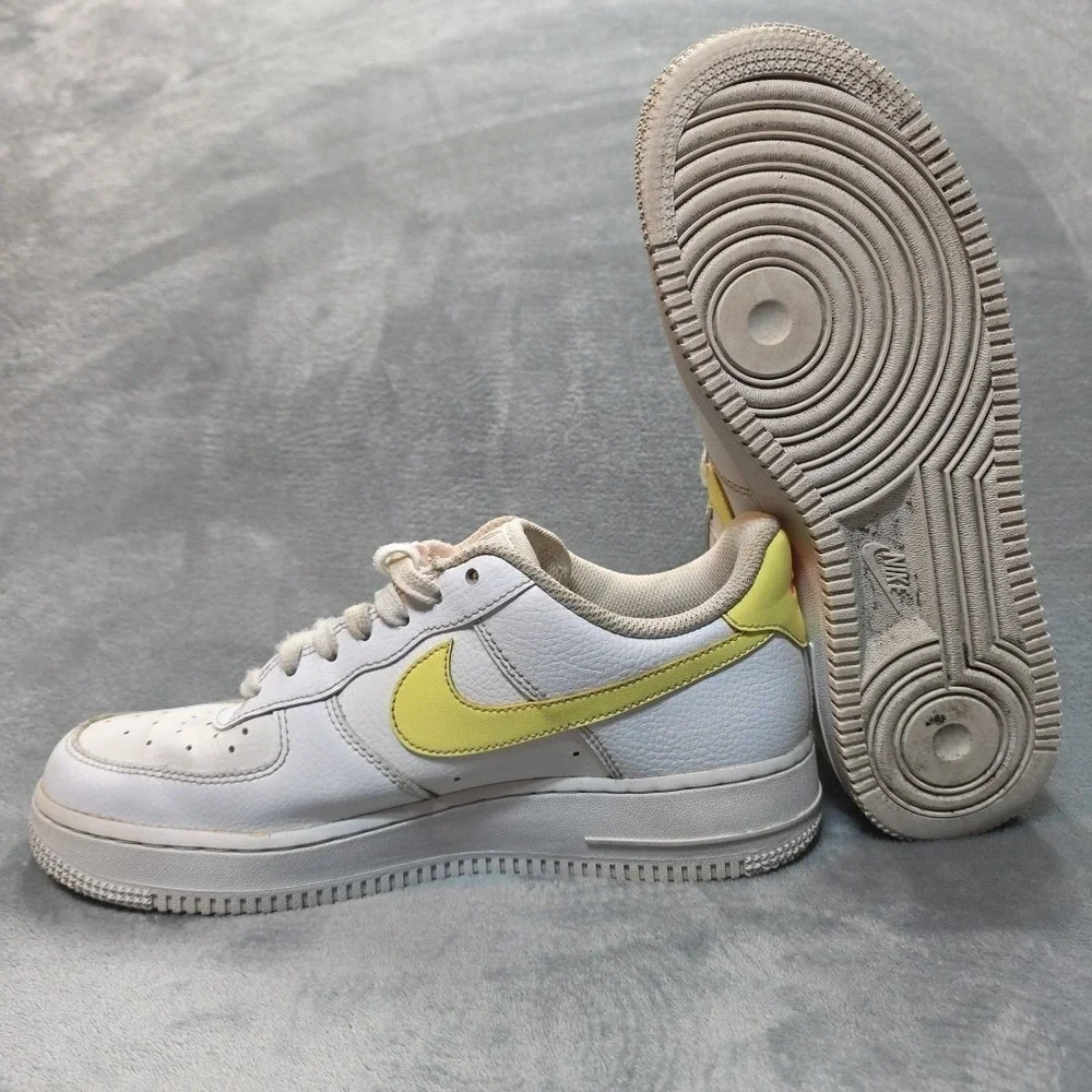 Size‎ 8.5 - Nike Air Force 1 '07 White Light Citron W